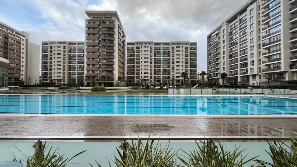 Main image of property: Istanbul, Güngören, Istanbul