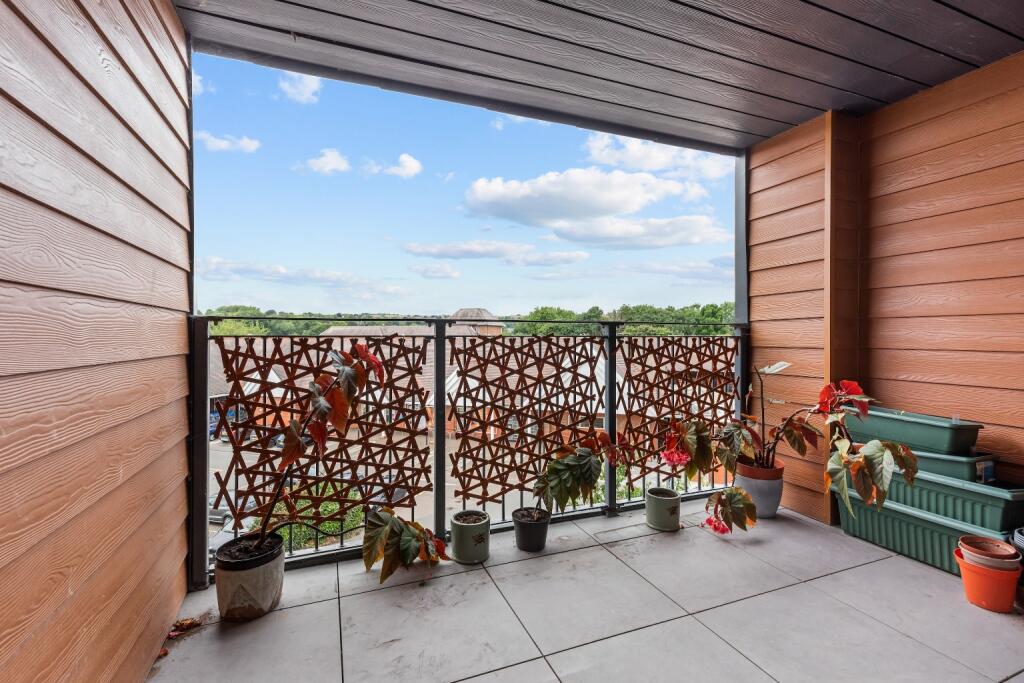 Apartment in Lewes - View 3