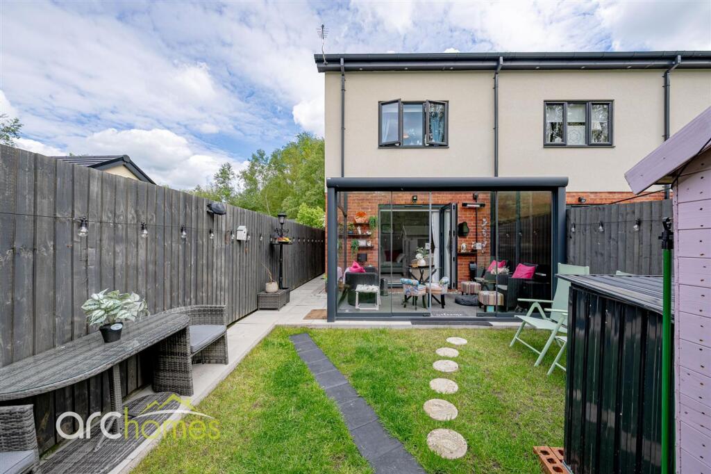 House in Wigan, Greater Manchester - View 4