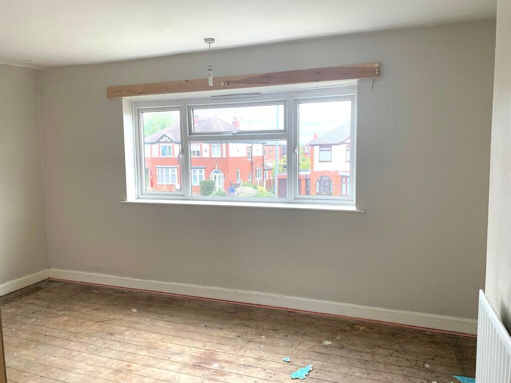 House in Stoke-on-Trent - View 4
