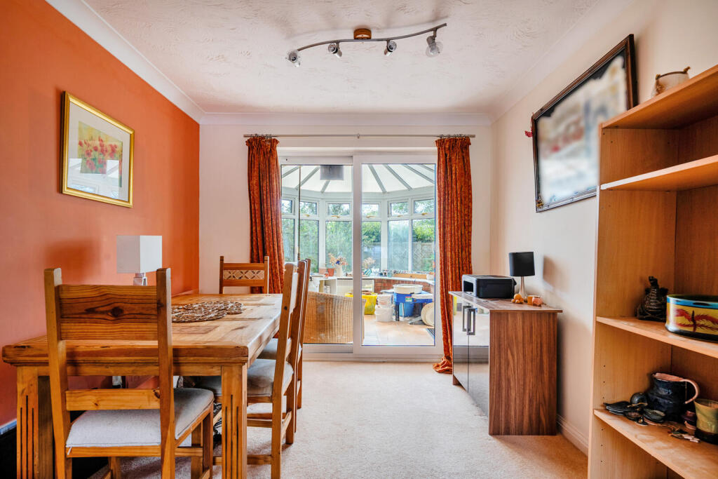 House in Swindon - View 5