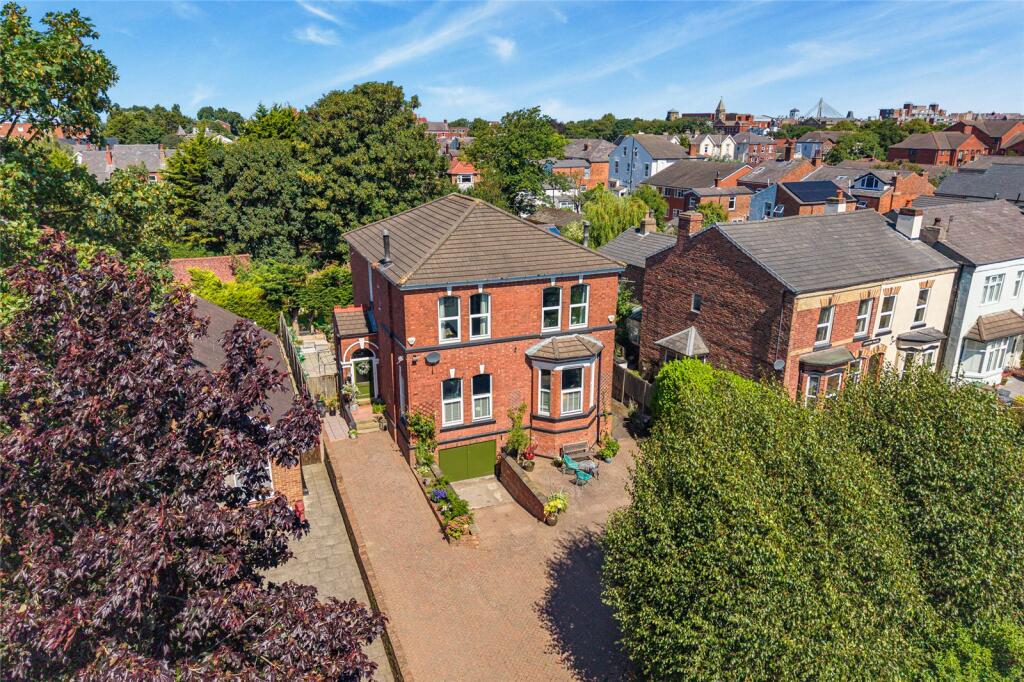 Main image of property: Hollybrook Road, Birkdale, Merseyside, PR8