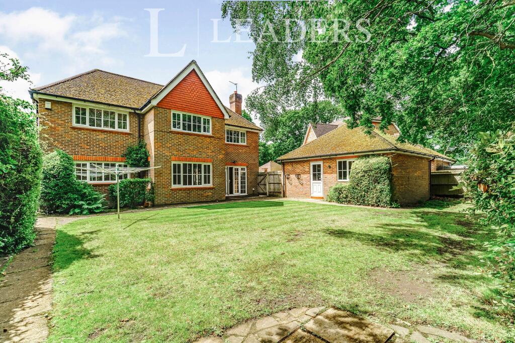 Main image of property: Redwing Gardens, West Byfleet, KT14