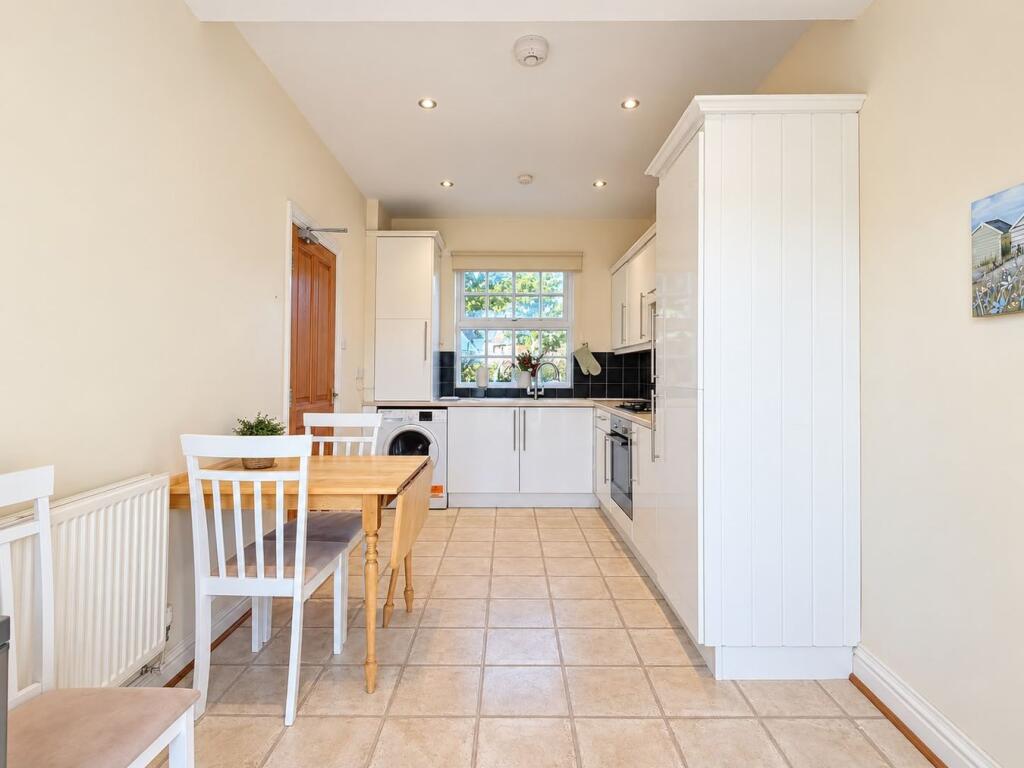 House in Colchester, Hythe - More