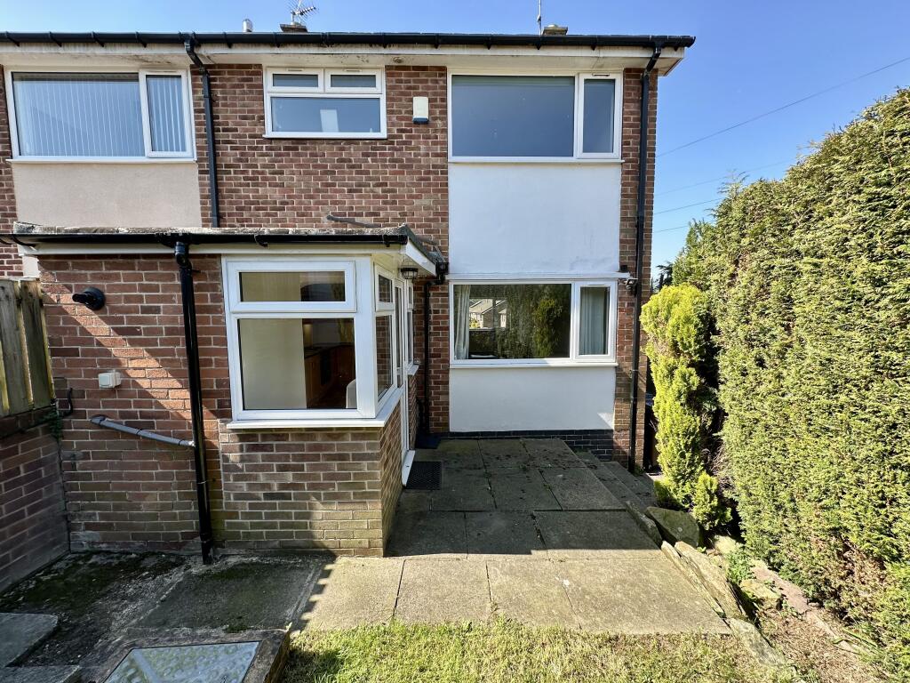 Main image of property: 1 Chancet Wood Close Meadowhead Sheffield S8 7TU