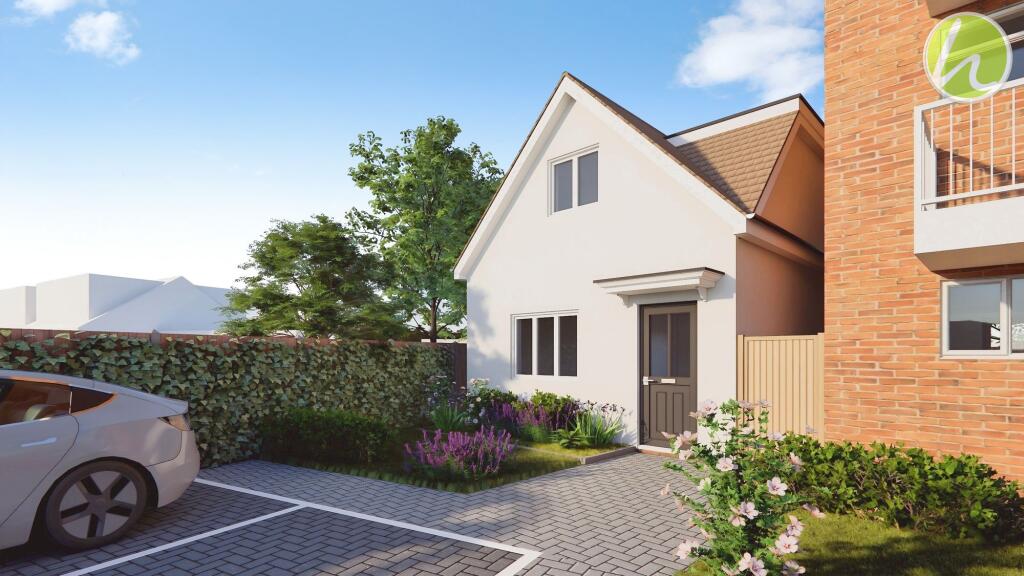 2-bed detached on Finches Close, Corringham, SS17, £350,000