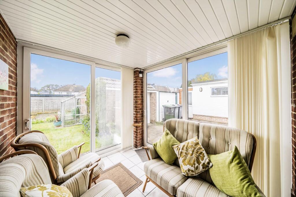 House in Havant, Wecock - View 5