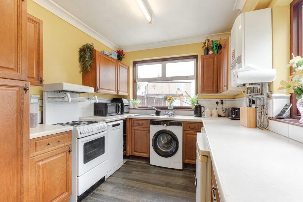 House in Dartford - View 5