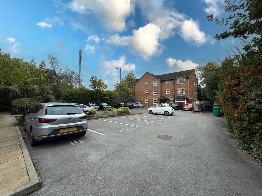 Highgrove Gardens, 94-96 Palatine Road, Didsbury, M20 photo 2
