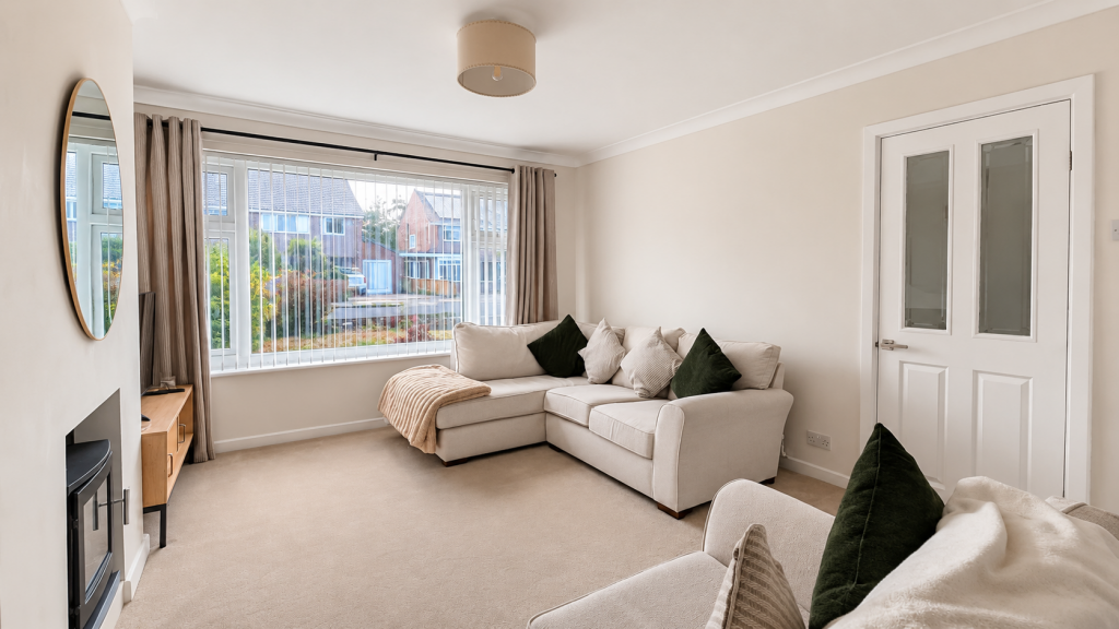 House in Sefton, Liverpool City Region - View 4