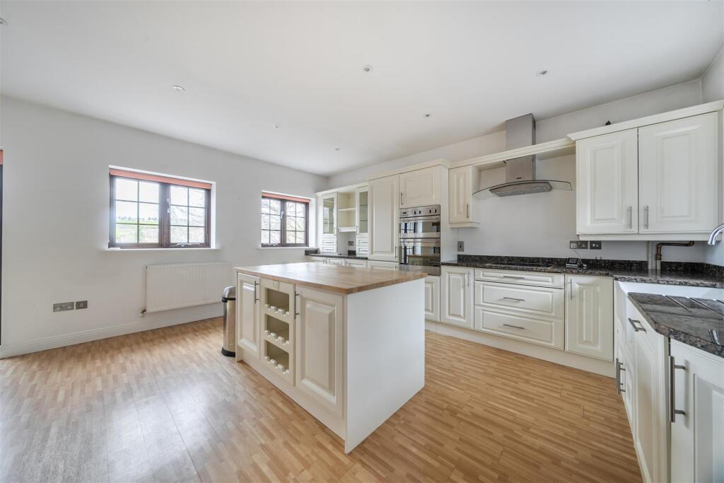 Chapel Lane, Winterborne Stickland, Blandford Forum - View 2