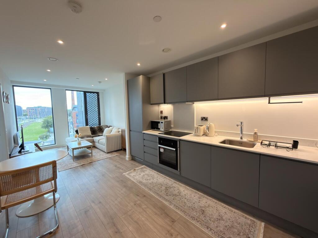 Apartment in Manchester - View 2