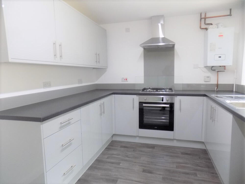House in Leeds - View 2