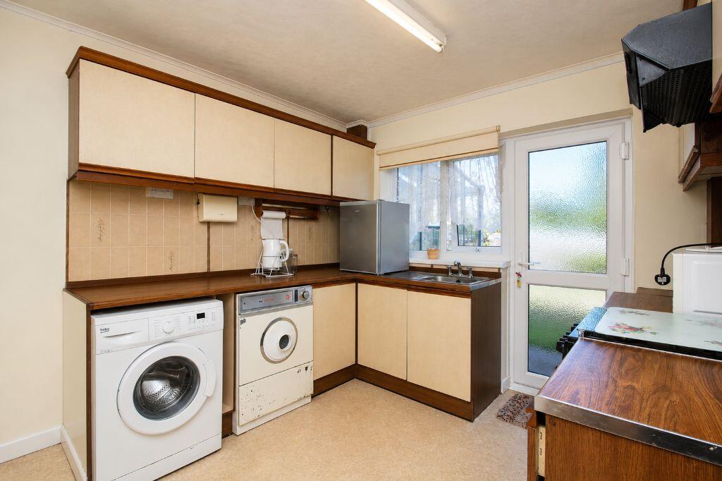 House in Cardiff, Llantrisant - View 5
