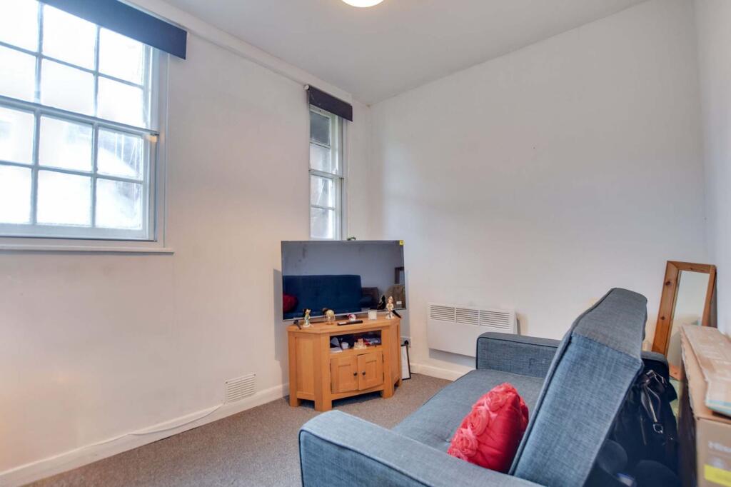 Main image of property: DeMontfort Court, Stoneygate, Leicester