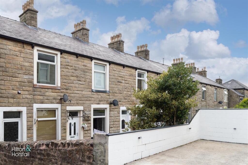 Main image of property: East Parade, Barnoldswick