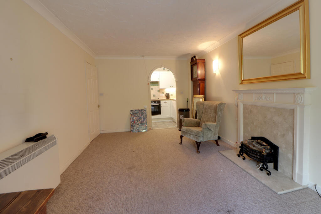 Apartment in Stevenage - View 5