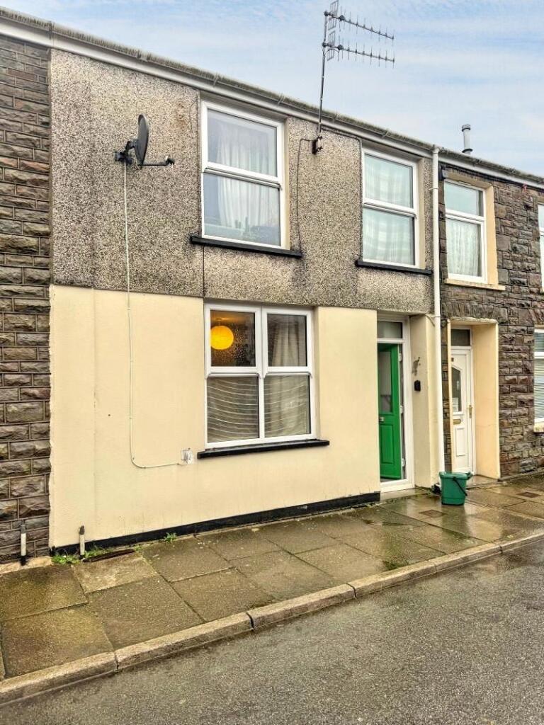 Main image of property: 100 Dumfries Street, Treherbert, Treorchy, Mid Glamorgan, CF42 5RE