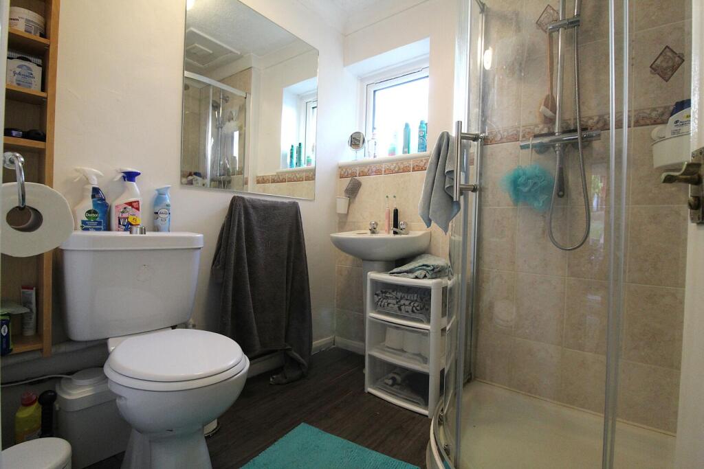 House in Hemel Hempstead - More
