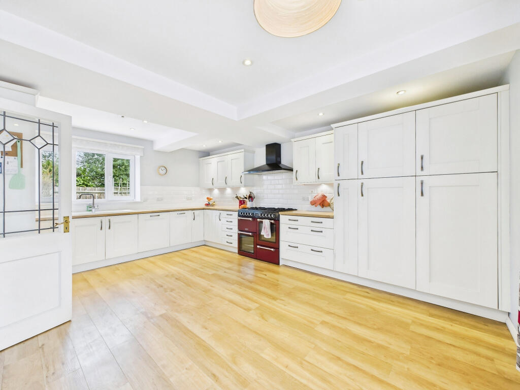 Lambs Farm Road, Horsham image 5