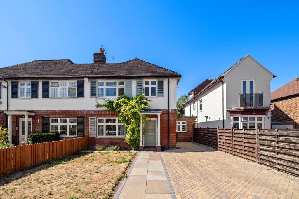Main image of property: New Park Road, London, SW2