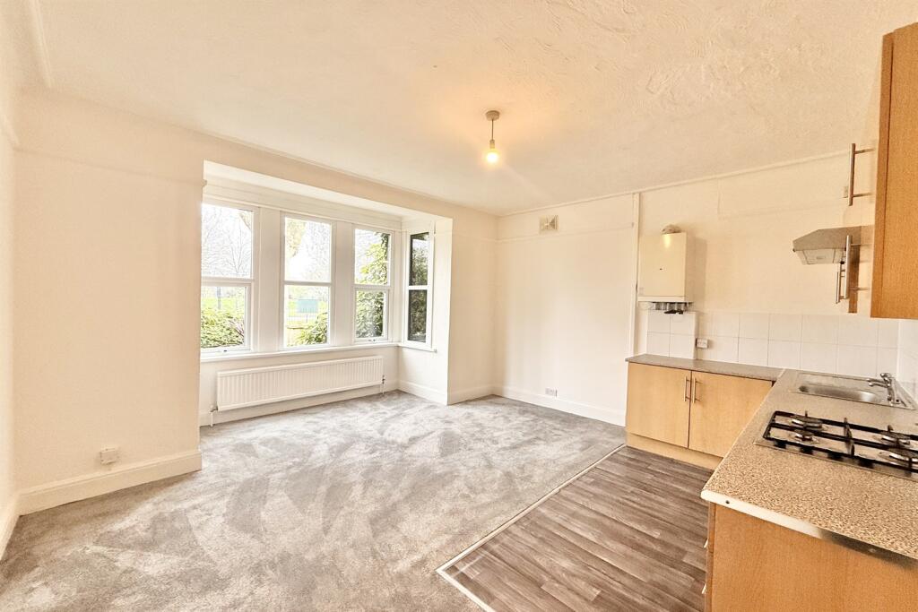 Main image of property: Victoria Avenue, Southend-on-Sea, SS2