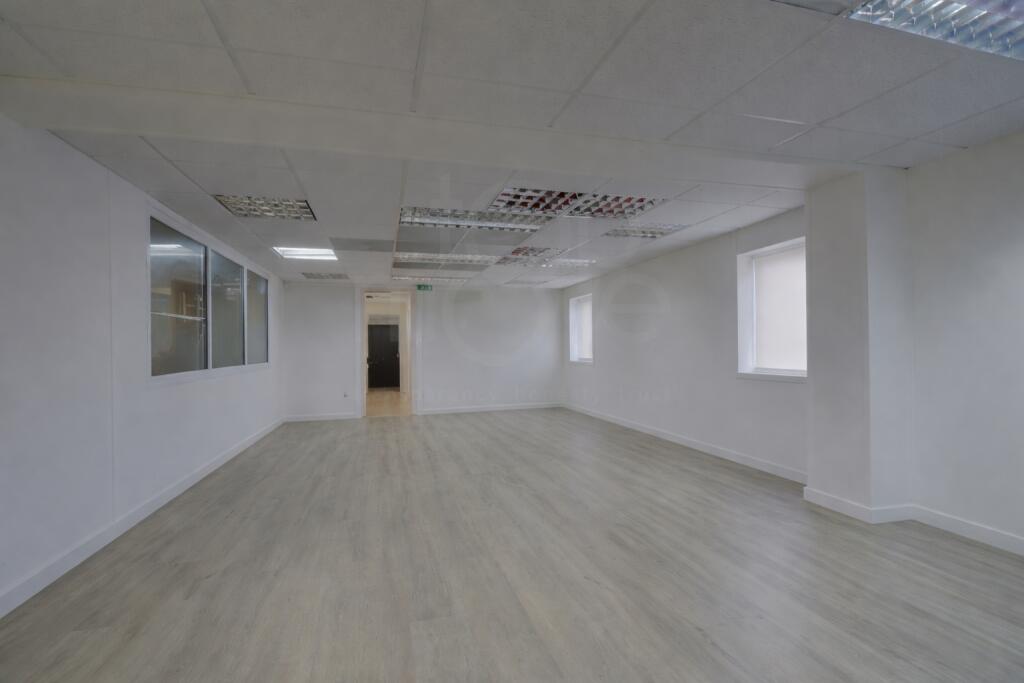Main image of property: Imperial Way, Croydon, CR0