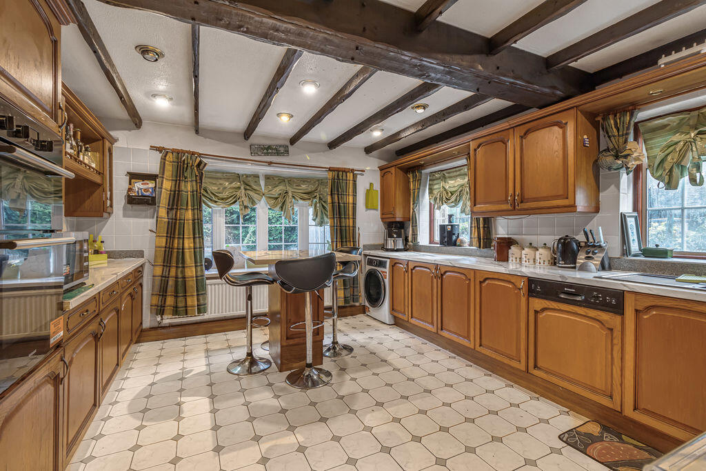 House in London - View 2