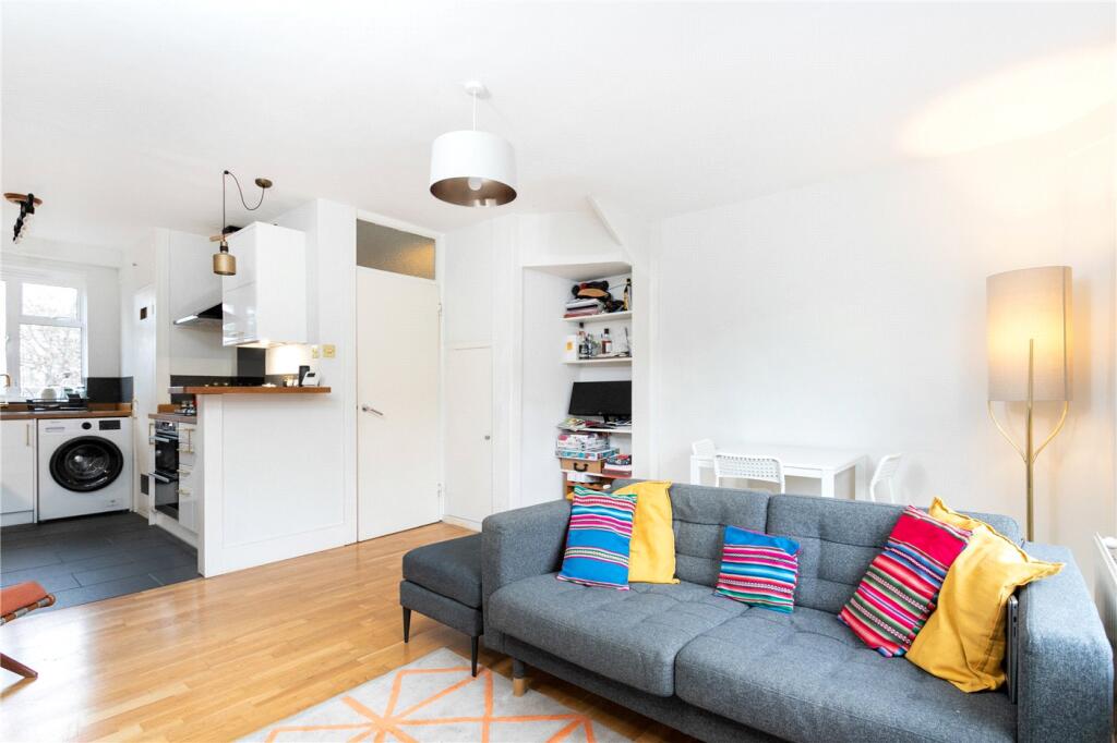 Apartment in London - View 5