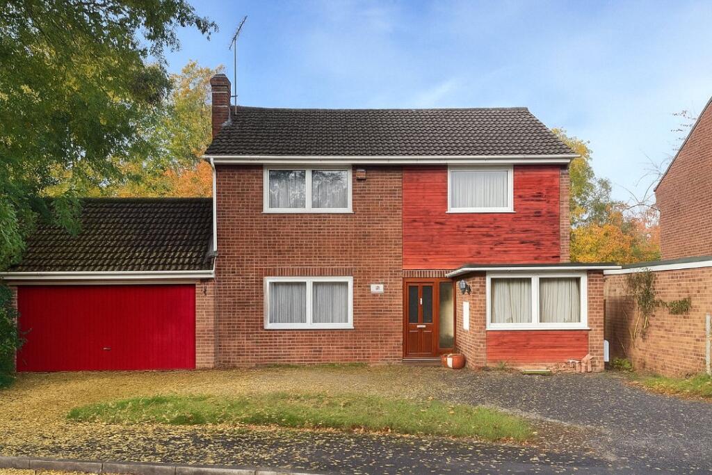 Main image of property: Carlyon Close, Farnborough, Hampshire, GU14