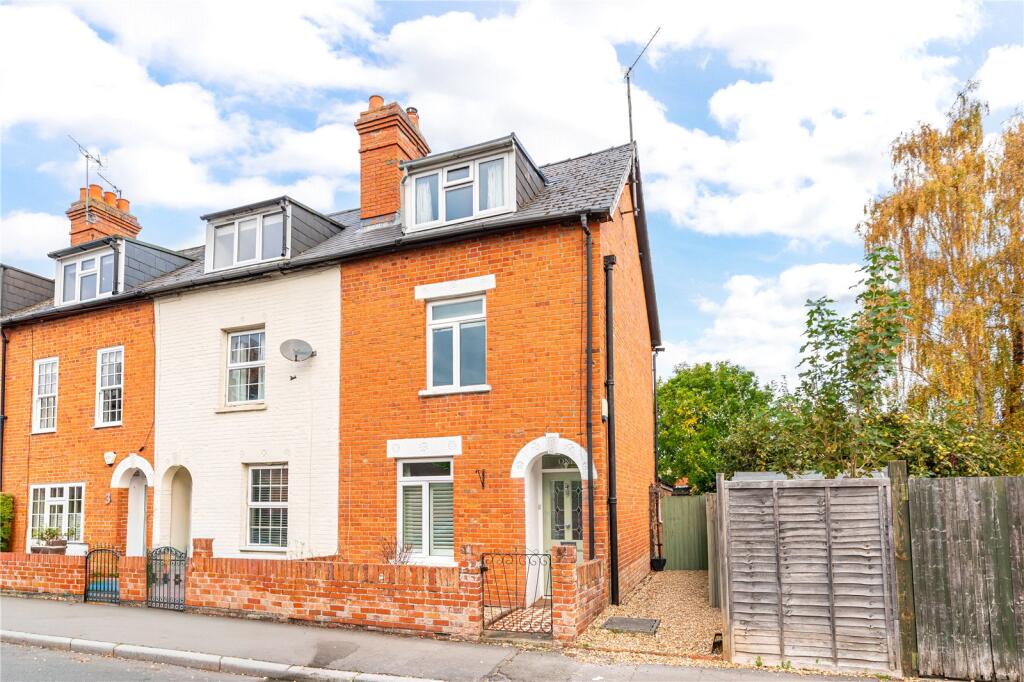 Main image of property: Berkeley Road, Newbury, Berkshire, RG14