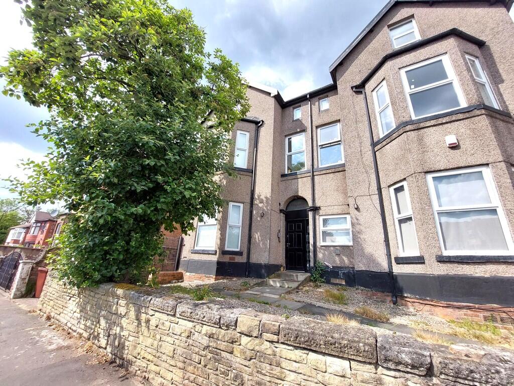 1-bed flat on Bignor Street, Cheetham Hill, M8 , £85,000