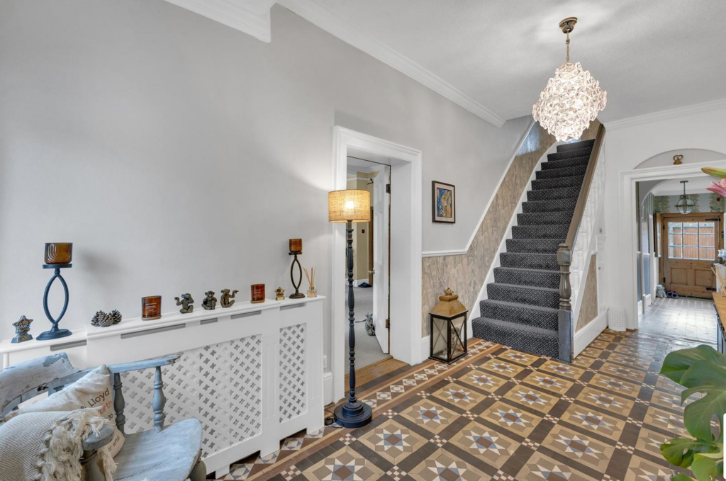 House in Derby - View 5