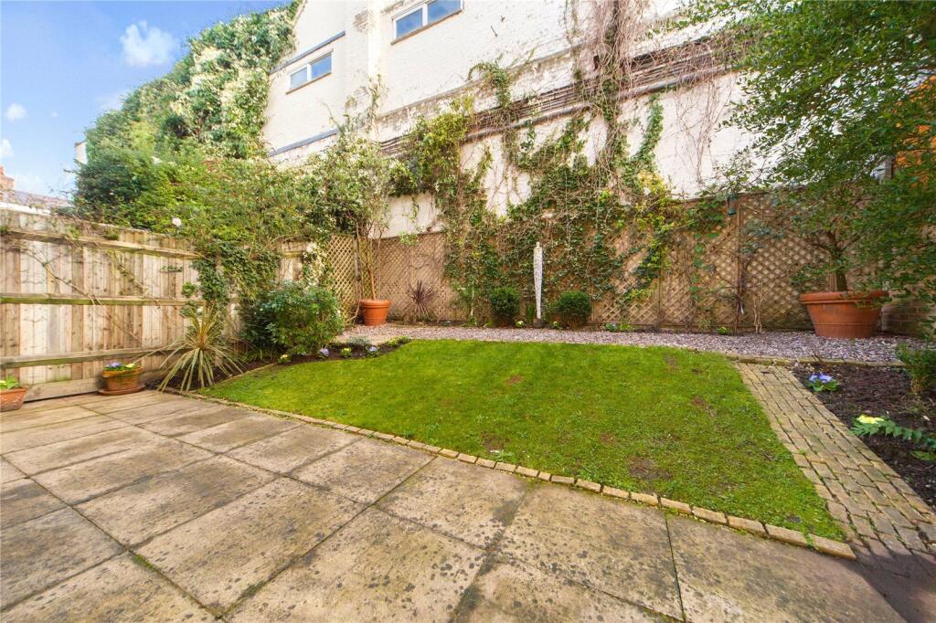 Property photo 6