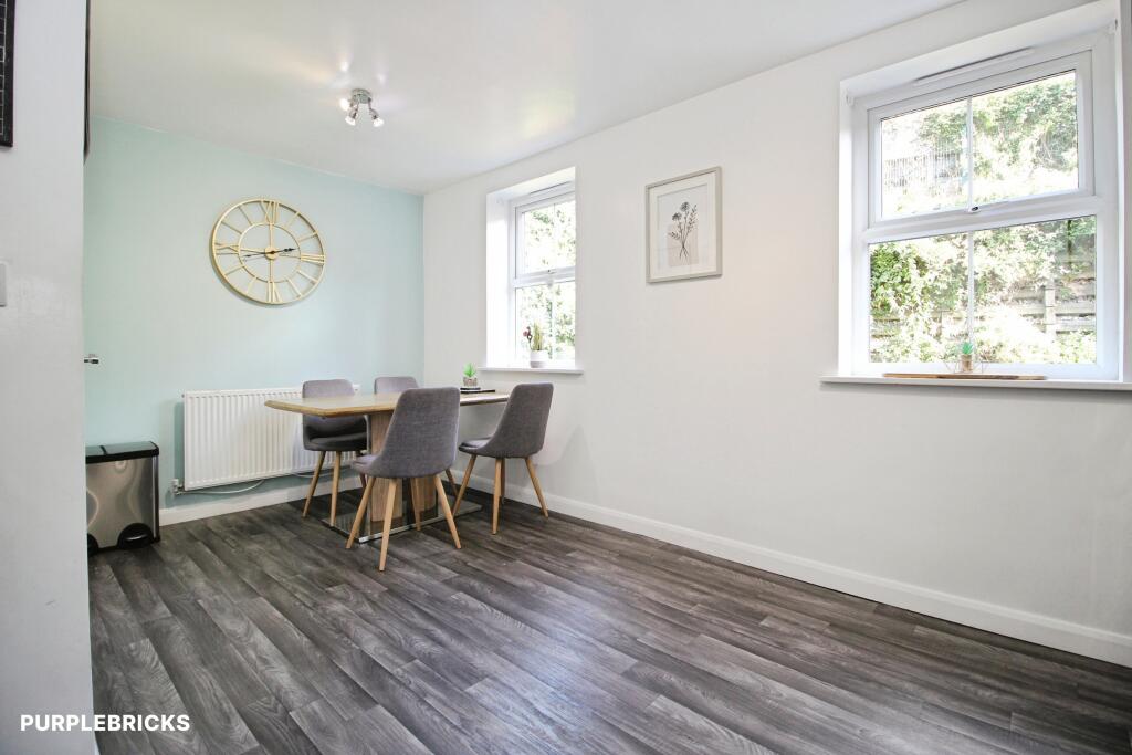 House in Kirklees, West Yorkshire - View 3