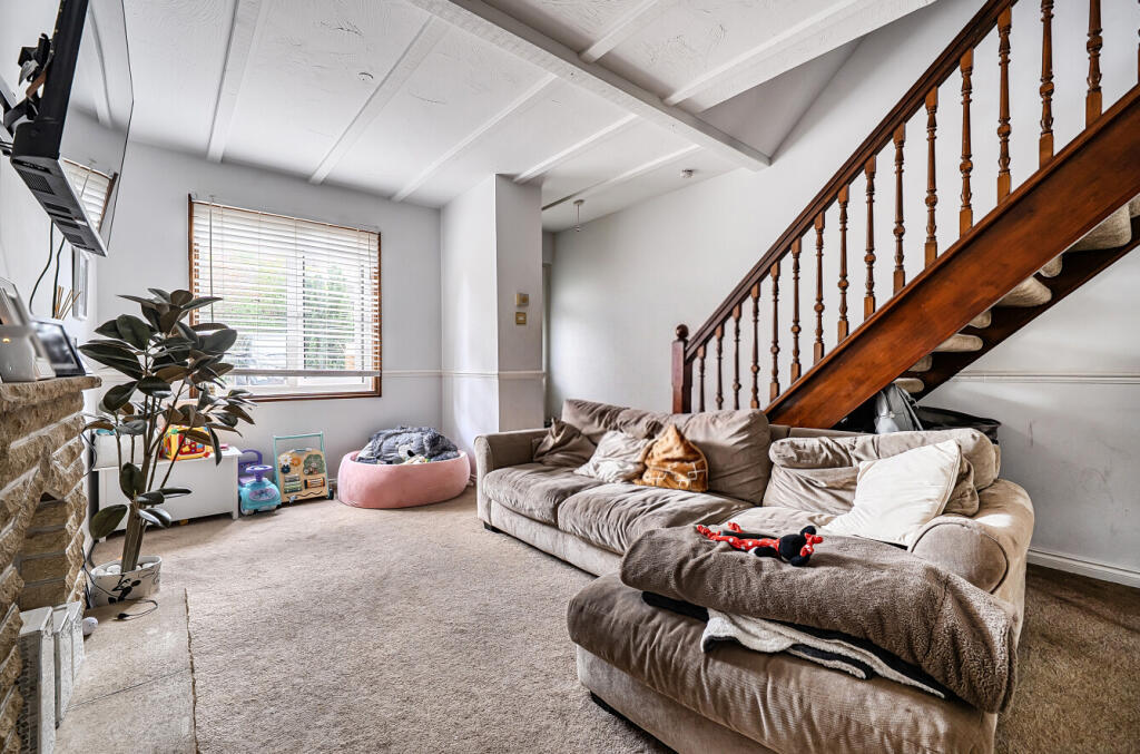 House in Reading - View 5