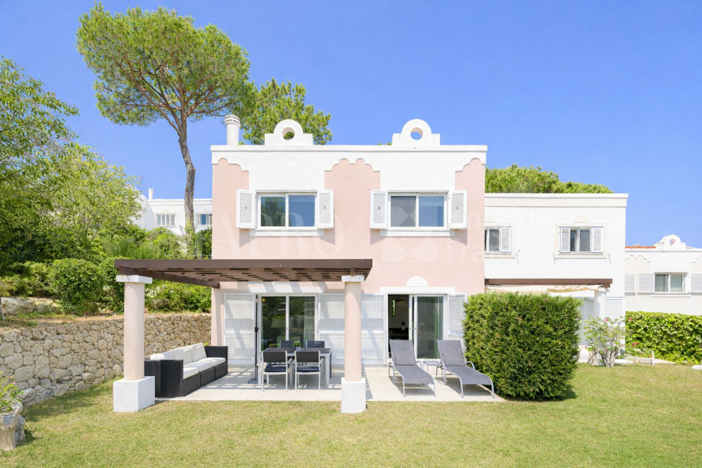 Main image of property: Algarve, Almancil