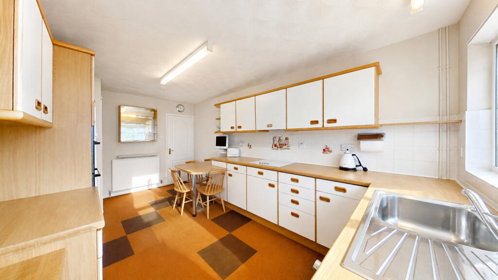 House in Canterbury - View 5