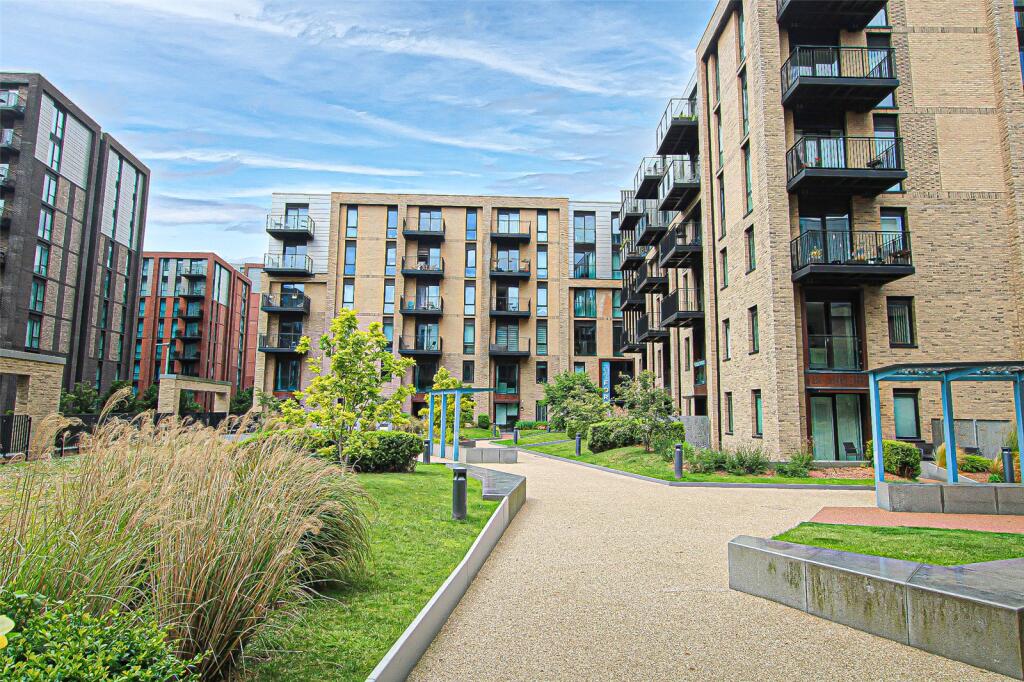 1-bed flat on 11 Lockside Lane, Salford, Manchester, M5, £189,000
