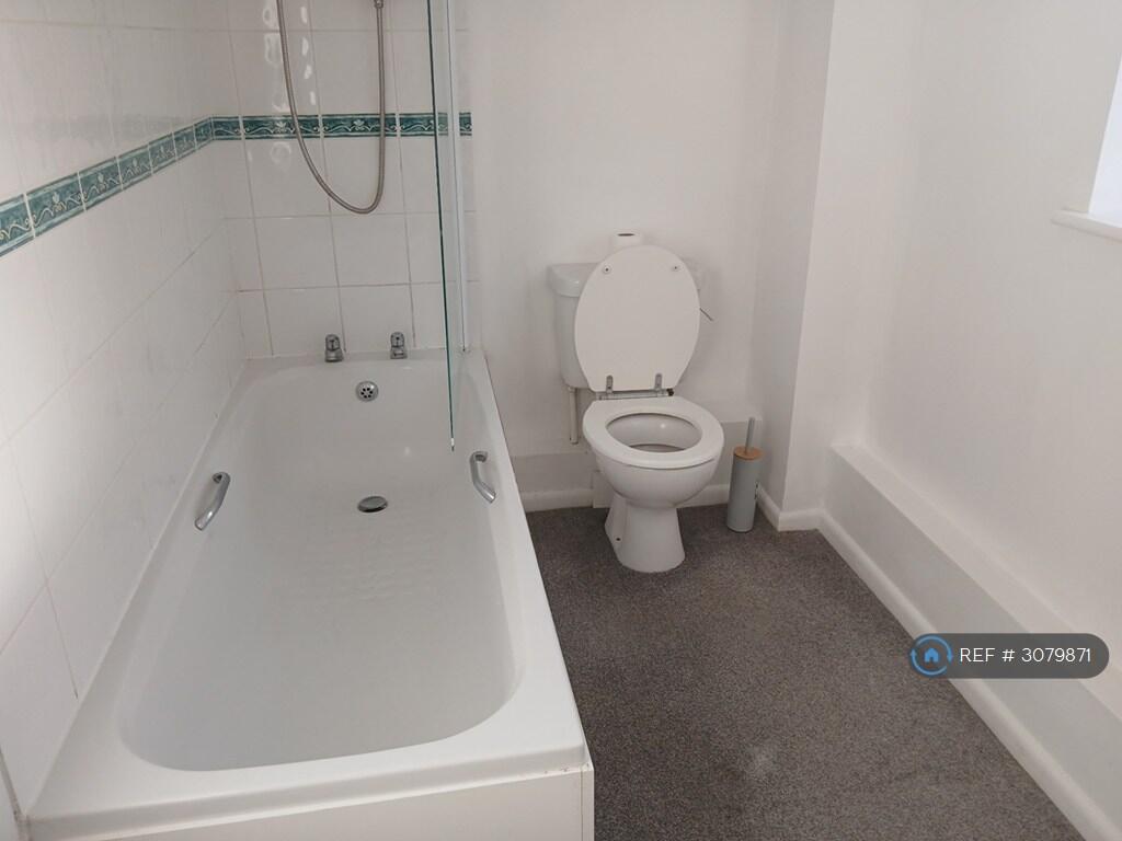 Apartment in Worcester, Worcestershire - More