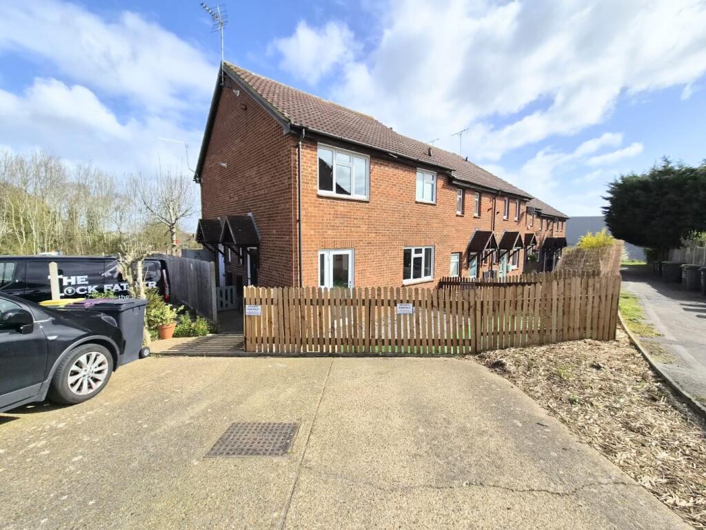 Main image of property: Woodstock Crescent, Hockley, Essex