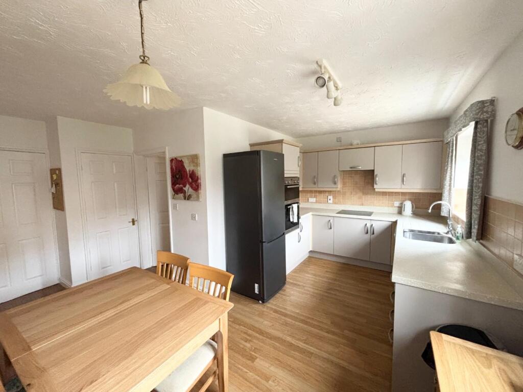 Millfield Close, Lower Quinton, Stratford-upon-Avon photo 2