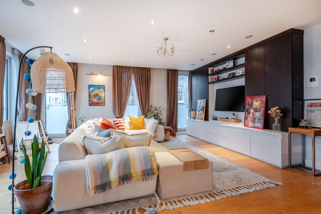 Main image of property: Cope Place, London, W8