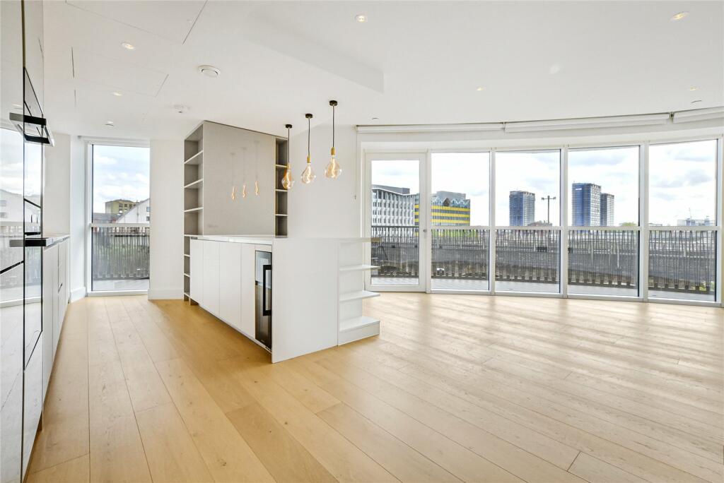Main image of property: Cassini Tower, London, W12