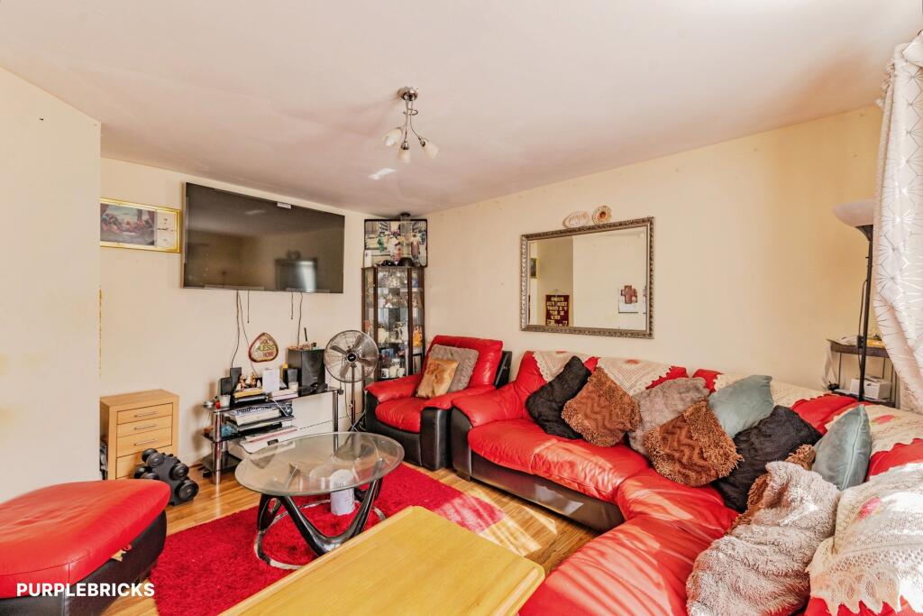 House in London - View 5