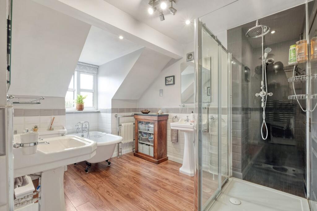 Additional image 20 of Rosebriars, Shirley, B90