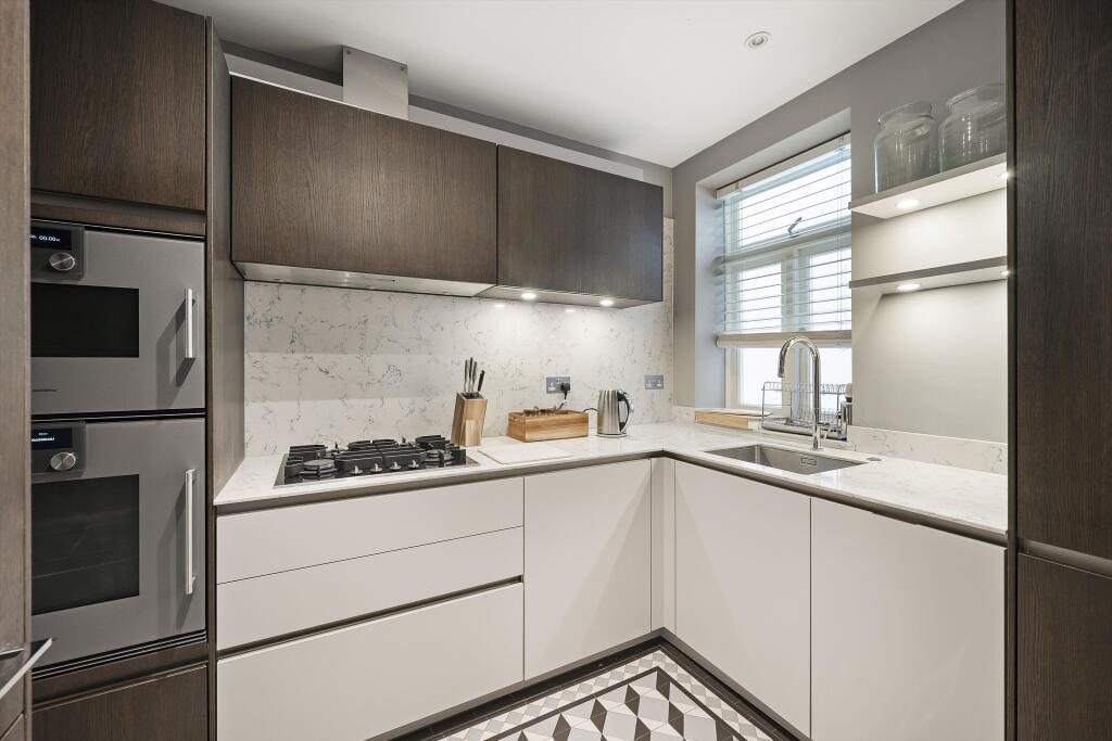 Apartment in London - View 3