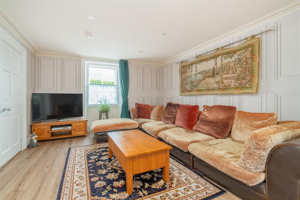 House in Duns, Clockmill - View 4