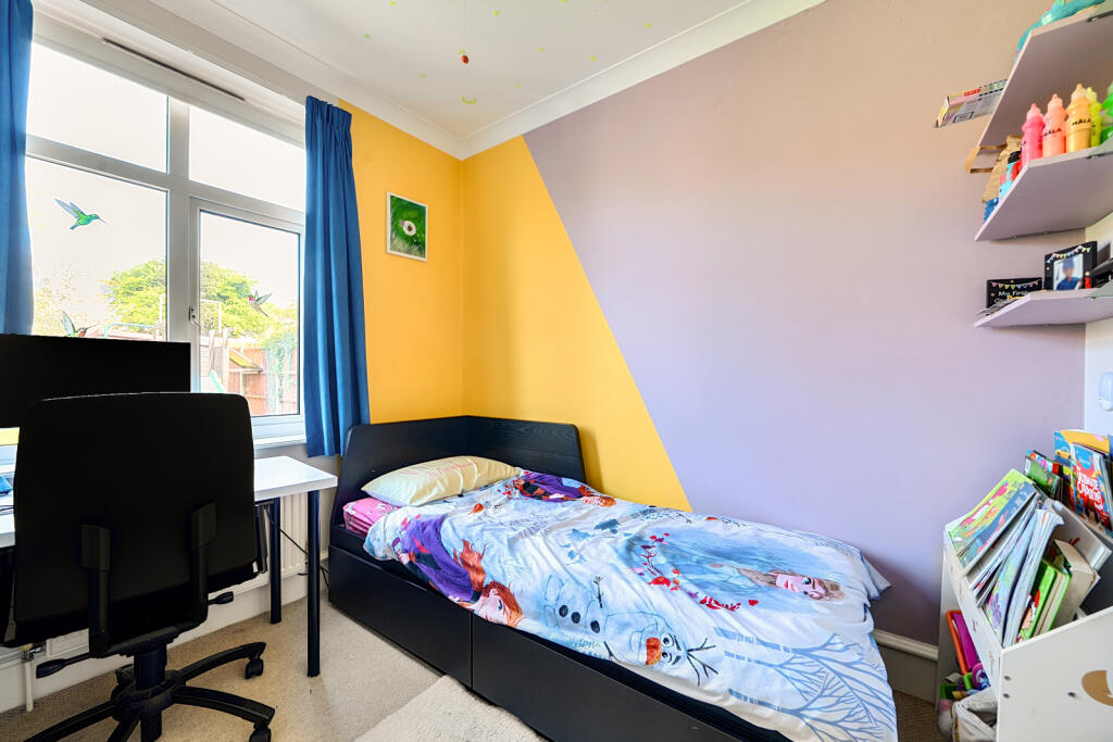 Kingsfield Avenue, Harrow, HA2 - More