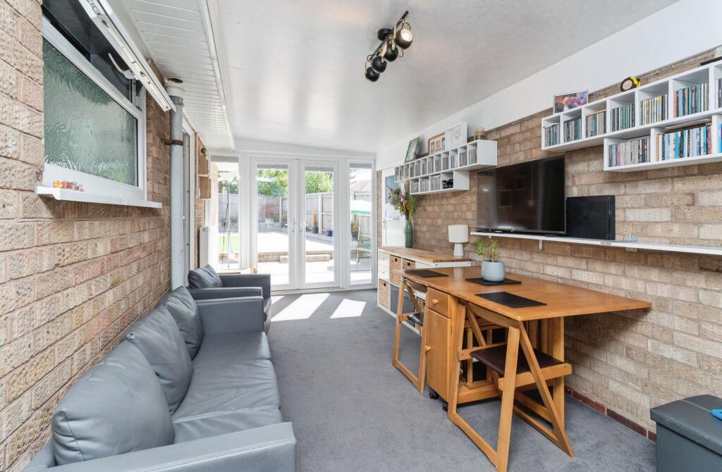 House in Stafford, Staffordshire - View 4